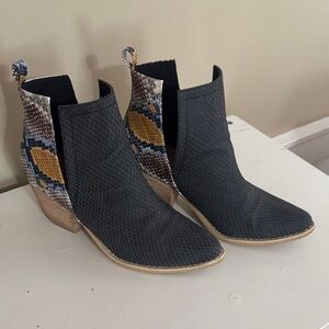Elegant Black and Patterned Ankle Boots